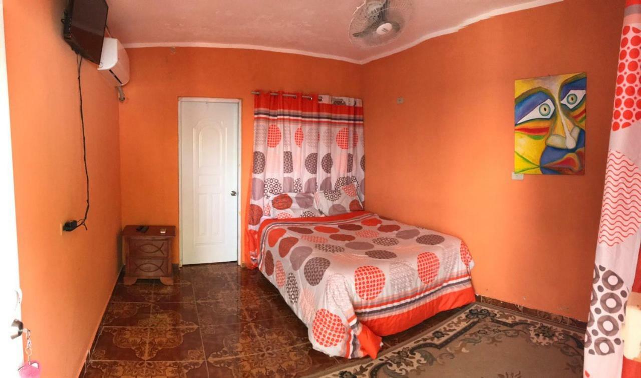 Hotel Napoles Barahona Esterno foto