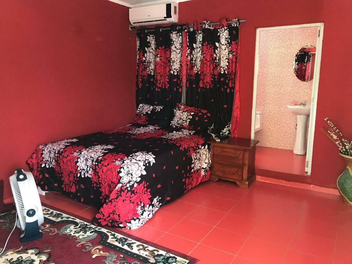 Hotel Napoles Barahona Esterno foto