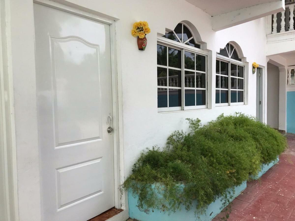 Hotel Napoles Barahona Esterno foto